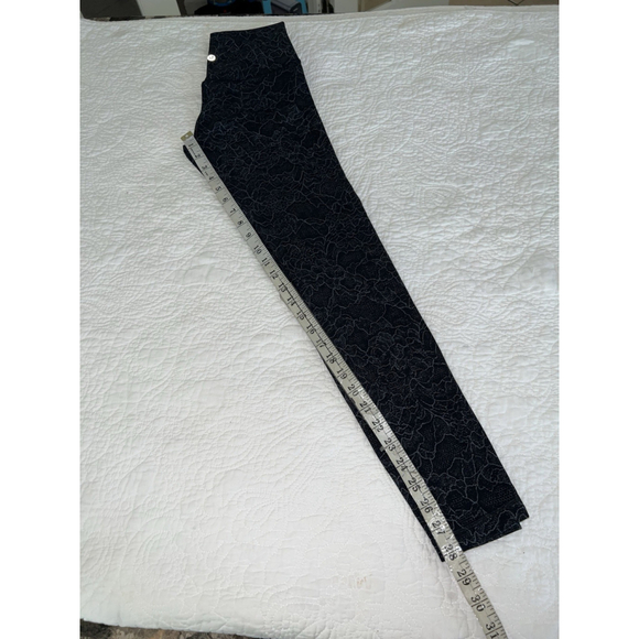 LULULEMON ALIGN HIGH RISE FULL LENGTH 28” LACESCAPE DARK CAST BLACK SIZE 4 - Picture 11 of 11